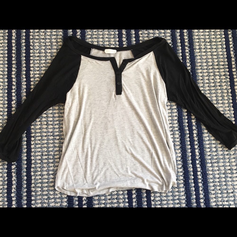 Soft, quarter sleeve baseball style shirt.